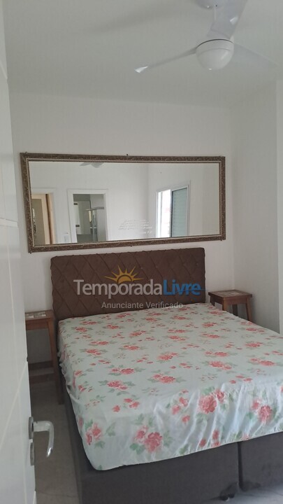 Apartment for vacation rental in Praia Grande (Vila Mirim)