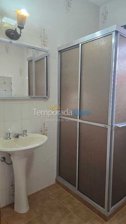 Casa para aluguel de temporada em águas de Lindóia (Centro)