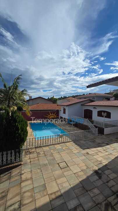 Casa para aluguel de temporada em águas de Lindóia (Centro)