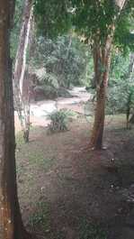 Wonderful place with swimming pool, lake, stream, court 100kms from SP.