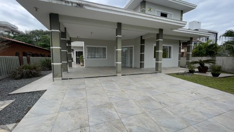 Casa con Vistas al Mar, con Piscina, Cerca de Terceira Pedra.