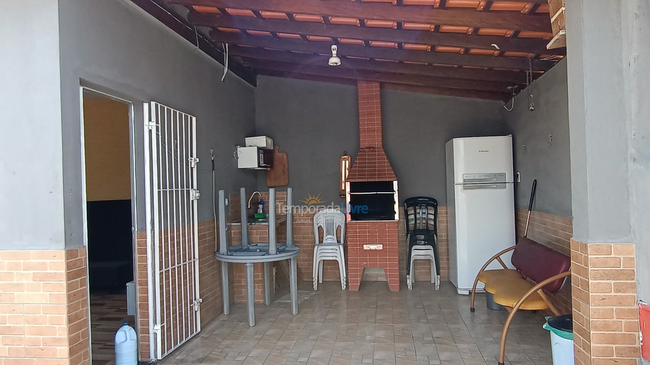 House for vacation rental in Mongaguá (Jd Santa Eugênia)