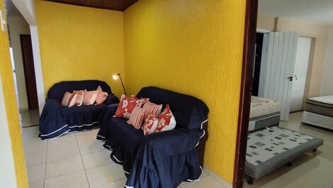 Cód.D003-Casa 4 suítes c/ar, 15 pessoas, piscina hidromassagem, Centro