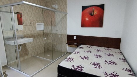 Cód.D003-Casa 4 suítes c/ar, 15 pessoas, piscina hidromassagem, Centro