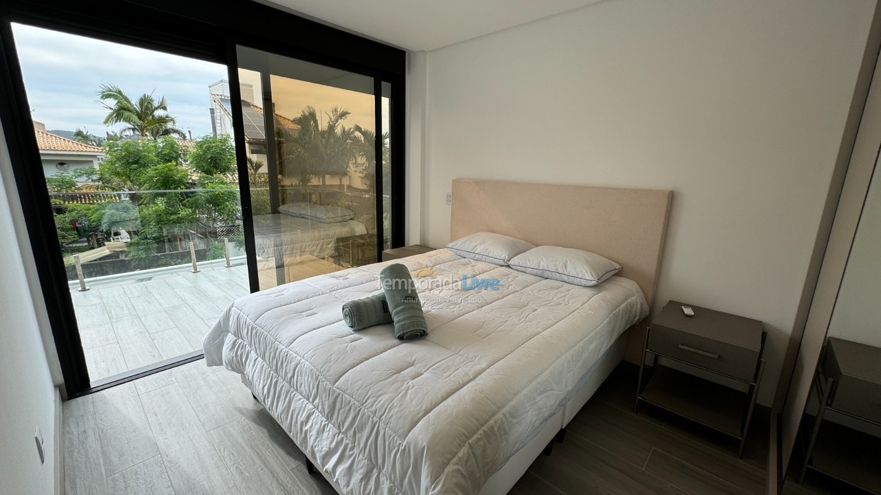 Casa para alquiler de vacaciones em Florianopolis (Jurerê Internacional)
