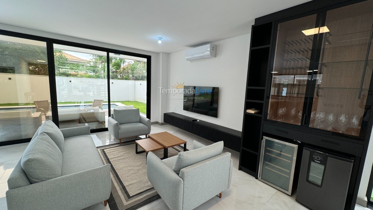 Casa para alquiler de vacaciones em Florianopolis (Jurerê Internacional)