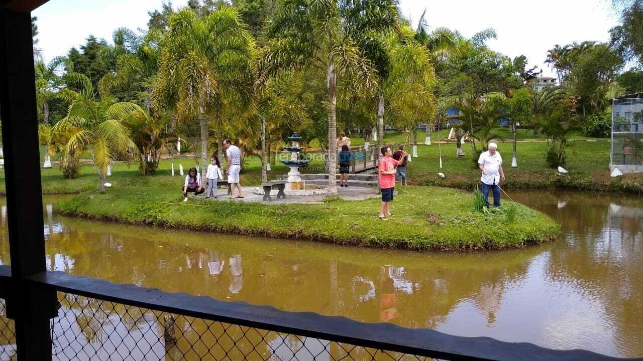 Chácara / sítio para aluguel de temporada em Mogi das Cruzes (Biritiba Ussu)