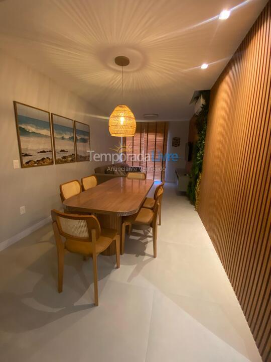 Apartamento para aluguel de temporada em Bombinhas (Canto Grande)