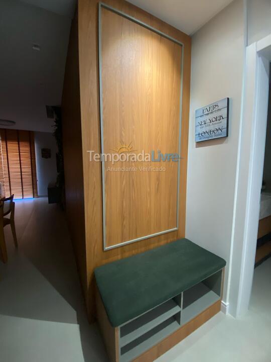 Apartamento para aluguel de temporada em Bombinhas (Canto Grande)