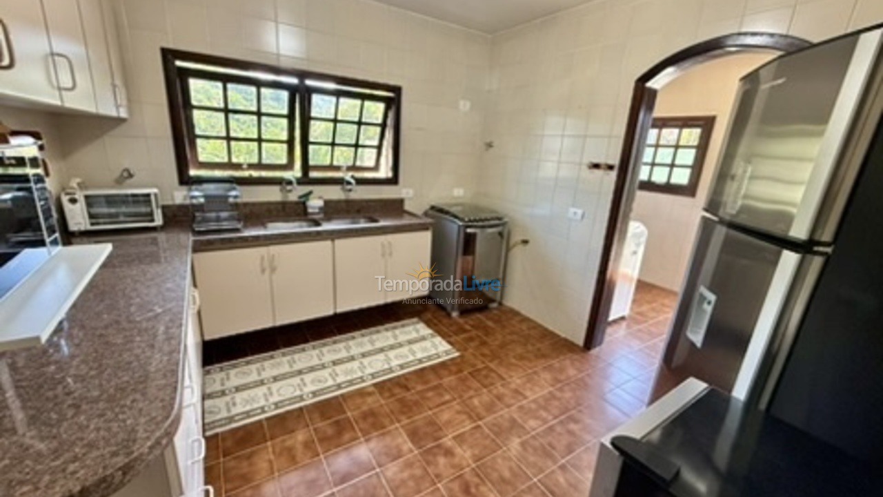 House for vacation rental in Ubatuba (Praia do Tenório)