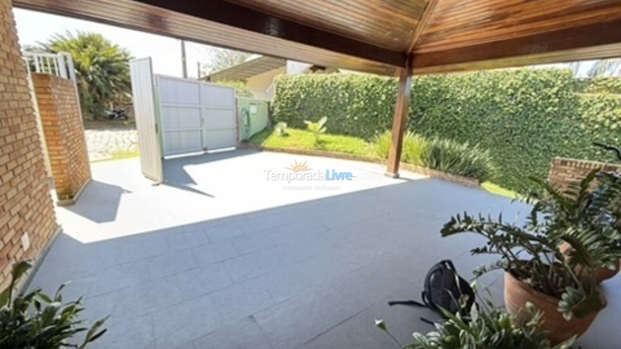 House for vacation rental in Ubatuba (Praia do Tenório)