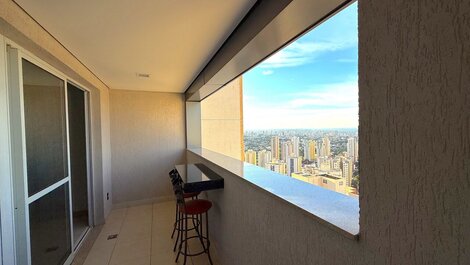 High floor with views of the Park and Serra Dourada