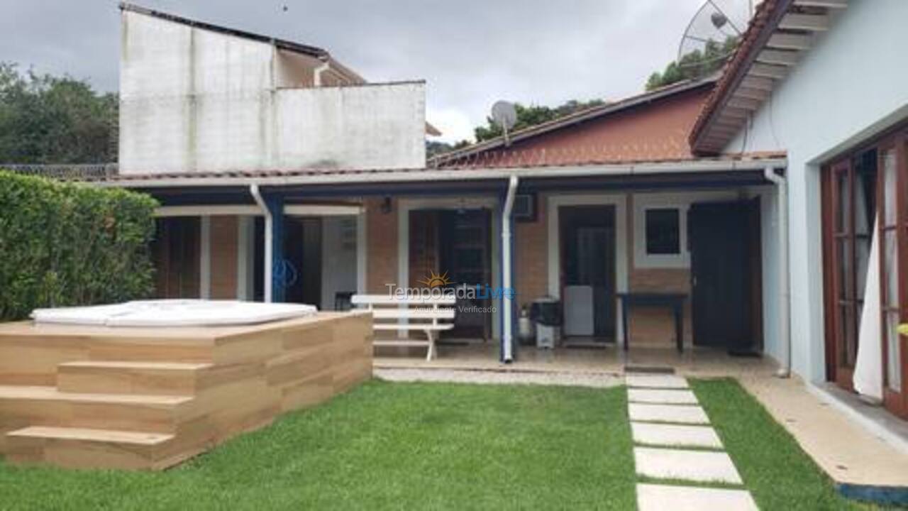 House for vacation rental in Ubatuba (Enseada)