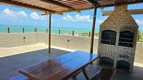 Confort y hermosa vista a 300m del paraíso - Wi-Fi/AC