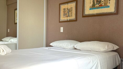 Business Flat with Balcony