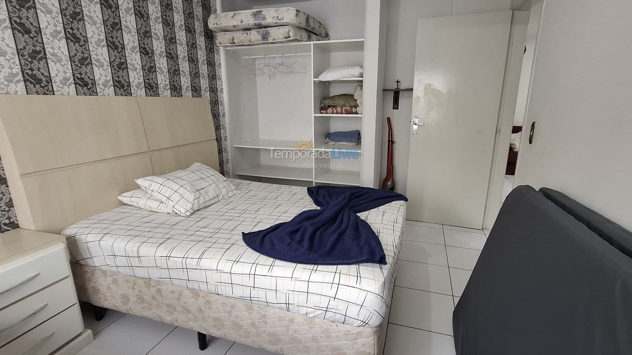 Apartamento para aluguel de temporada em Balneário Camboriú (Praia Central)