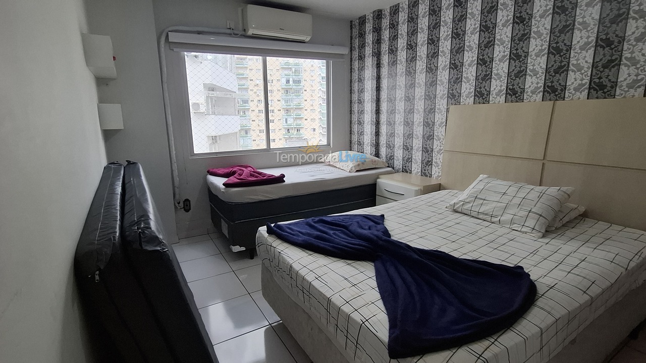 Apartamento para aluguel de temporada em Balneário Camboriú (Praia Central)