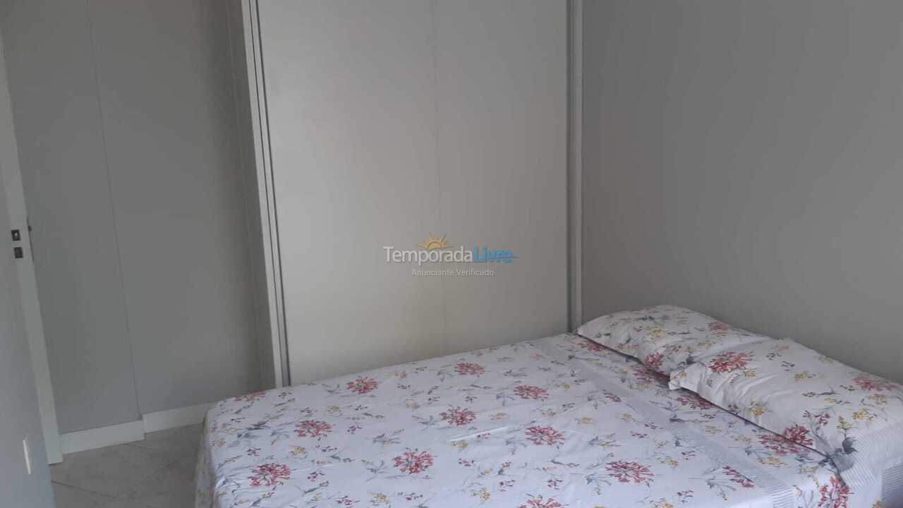 Apartamento para alquiler de vacaciones em Itapema (Meia Praia)