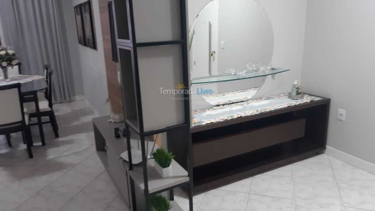 Apartamento para alquiler de vacaciones em Itapema (Meia Praia)