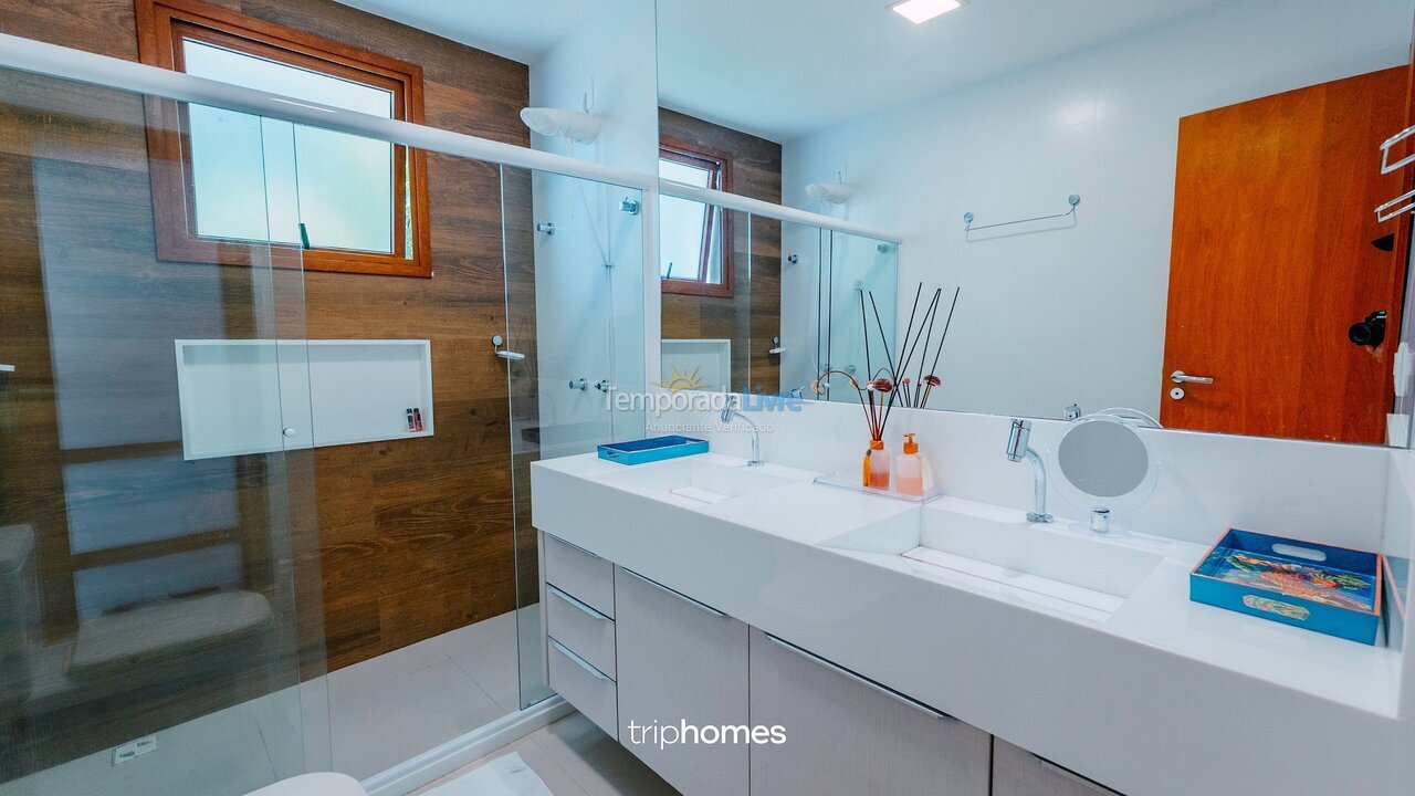 Casa para aluguel de temporada em Camaçari (Praia de Guarajuba)