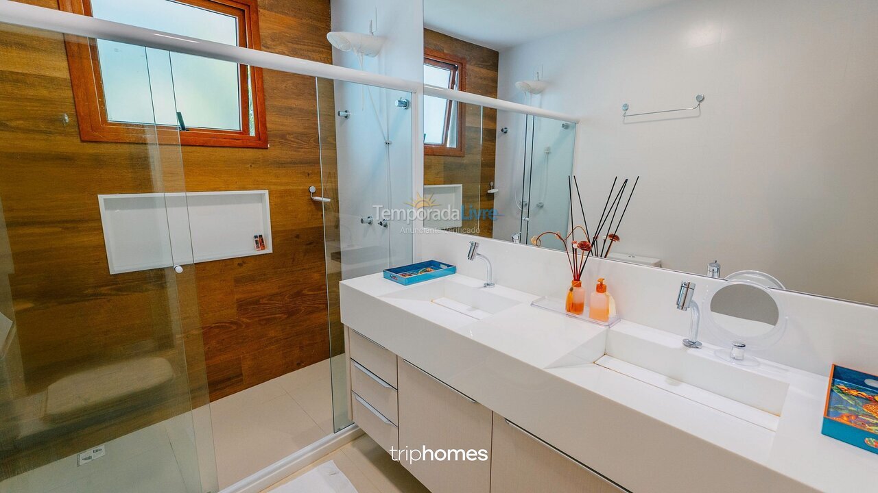 Casa para aluguel de temporada em Camaçari (Praia de Guarajuba)