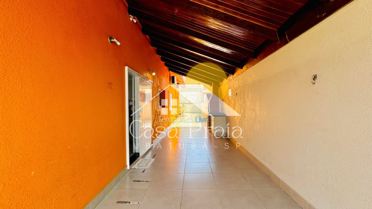 Casa para aluguel de temporada em Ubatuba (Praia Grande)