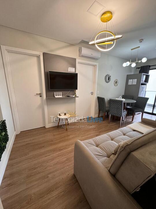 Apartamento para alquiler de vacaciones em Bombinhas (Praia de Bombas)