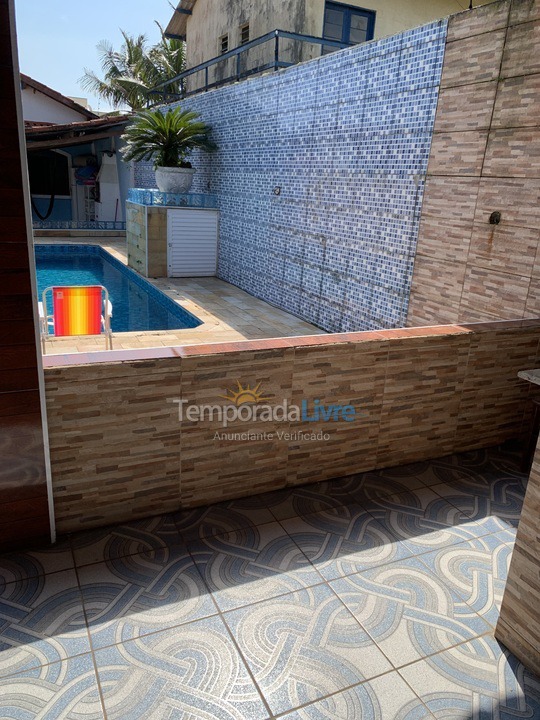 Casa para alquiler de vacaciones em Itanhaém (Jardim Suarão)