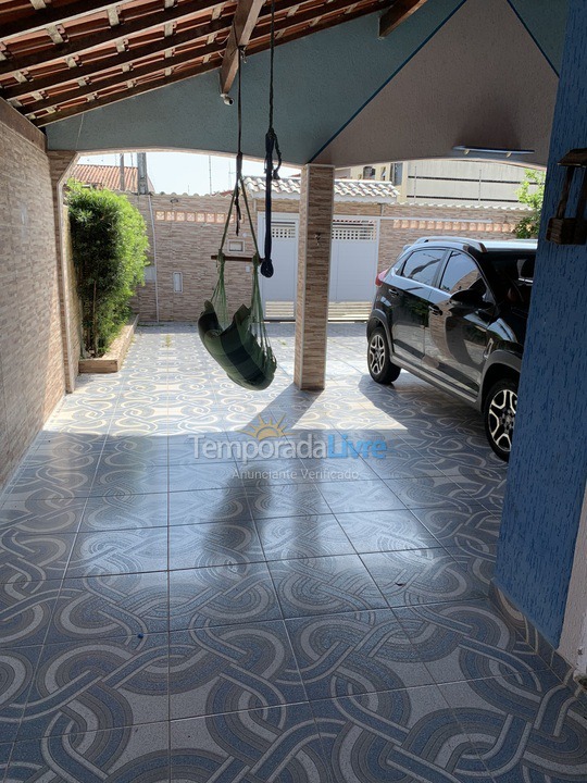 Casa para alquiler de vacaciones em Itanhaém (Jardim Suarão)