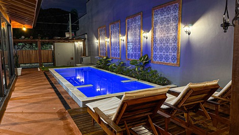 Cedro House, 80 metros do parque, do lado!