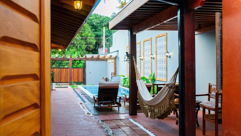 Cedro House, 80 metros do parque, do lado!