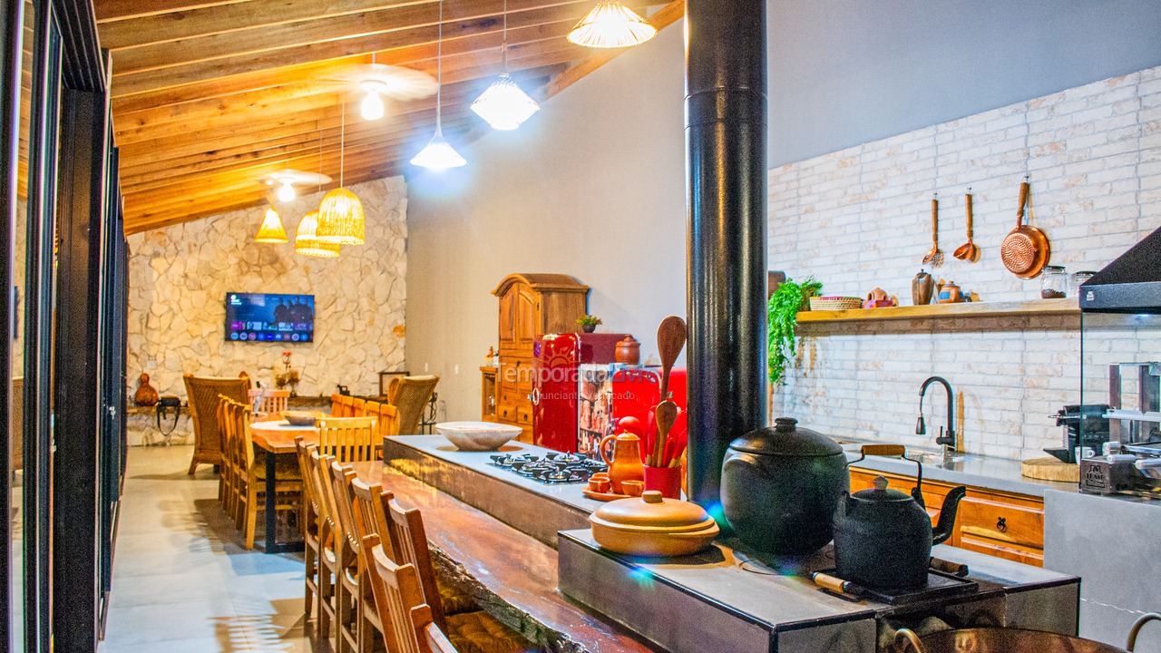 Casa para aluguel de temporada em Olímpia (Thermas Dos Laranjais)