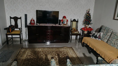 Cozy beach house near the sea