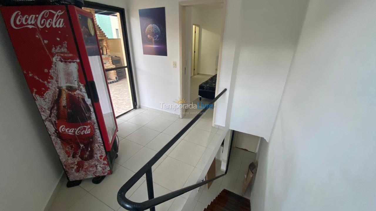 Apartamento para aluguel de temporada em Ubatuba (Praia Grande)