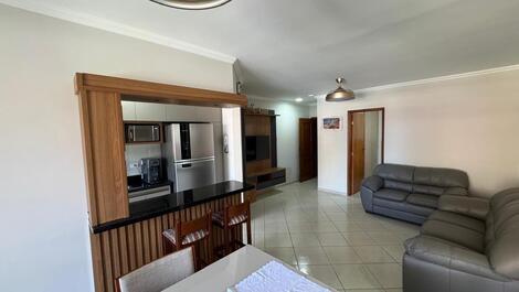 Apartamento para vacaciones, hasta 10 personas, 3 habitaciones, 1 suite.