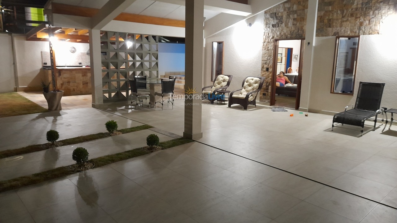 Casa para aluguel de temporada em Caraguatatuba (Indaiá)