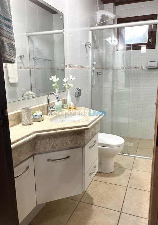 Casa para aluguel de temporada em Palhoça (Guarda do Embaú)