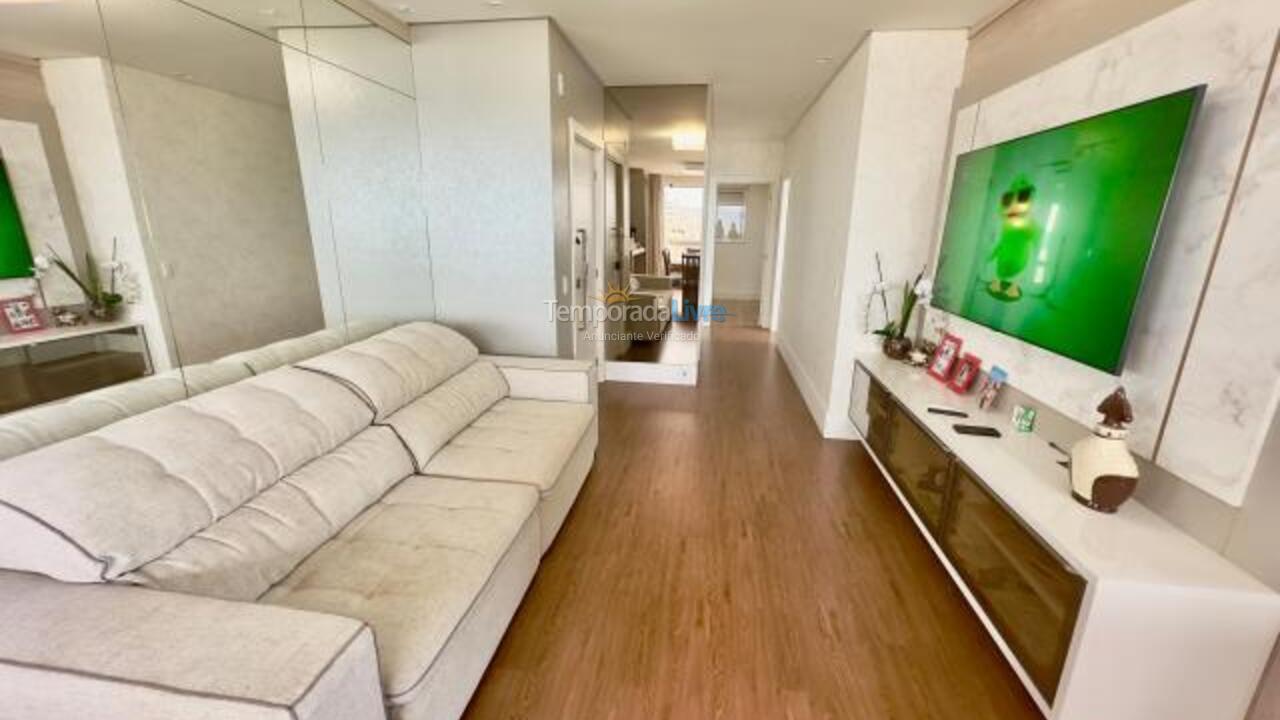 Apartment for vacation rental in Itapema (Meia Praia)