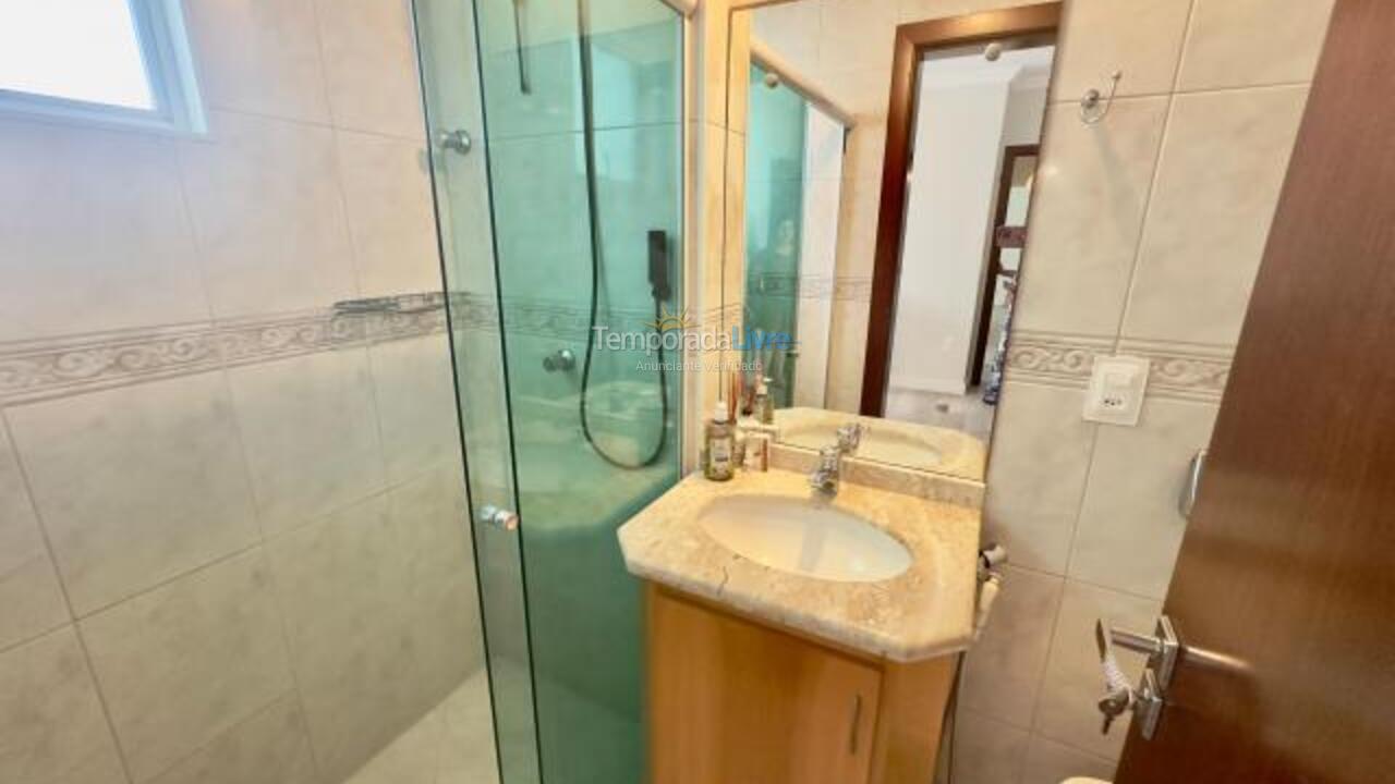 Casa para aluguel de temporada em Itapema (Centro)