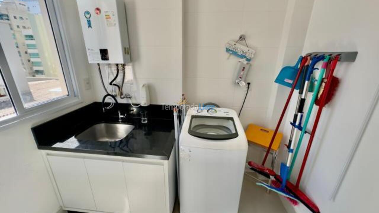 Apartment for vacation rental in Itapema (Meia Praia)