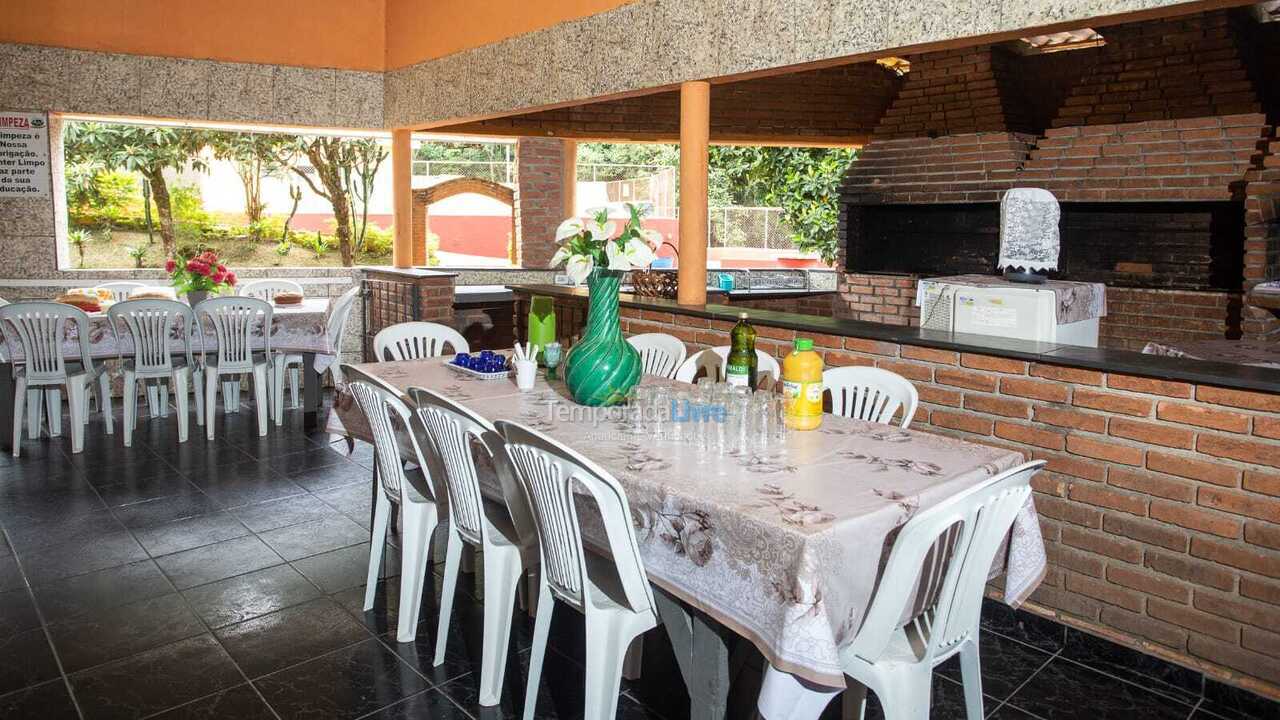 Ranch for vacation rental in Francisco Morato (Bairro águas da Cascata)