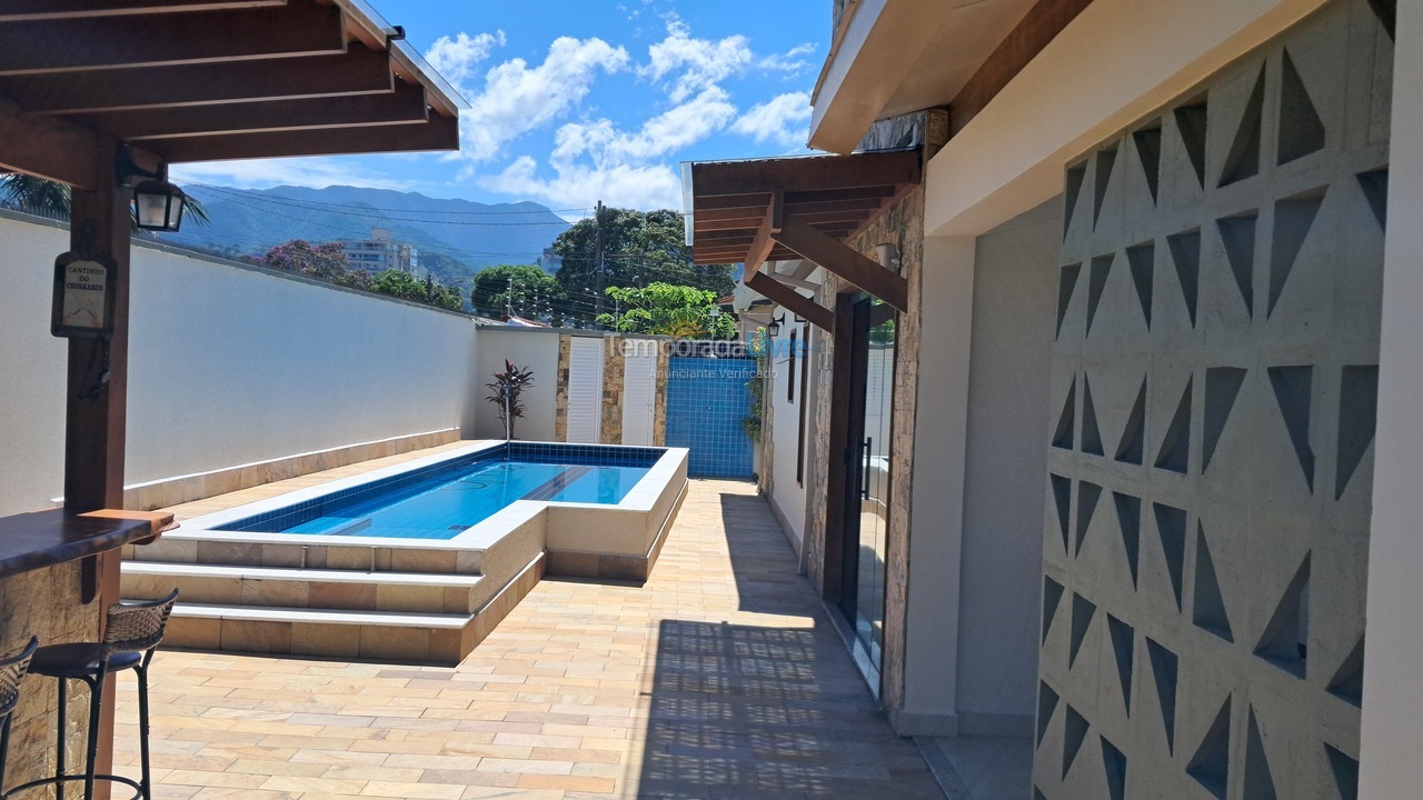 Casa para aluguel de temporada em Caraguatatuba (Indaiá)