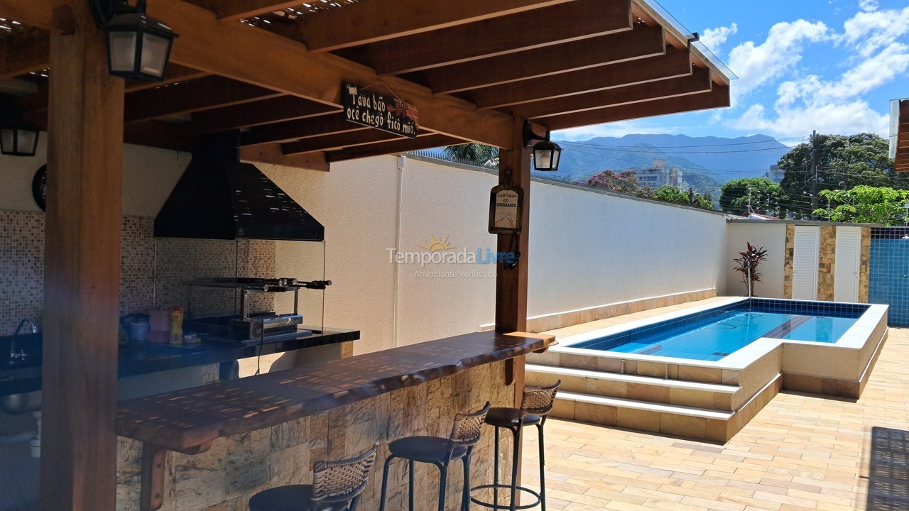 Casa para aluguel de temporada em Caraguatatuba (Indaiá)