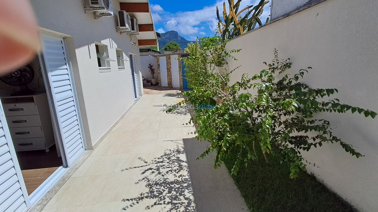 Casa para aluguel de temporada em Caraguatatuba (Indaiá)