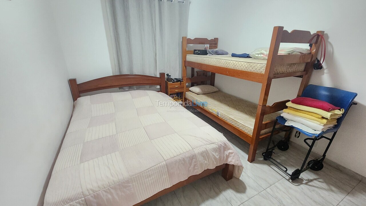 Apartment for vacation rental in Guarujá (Pitangueiras)