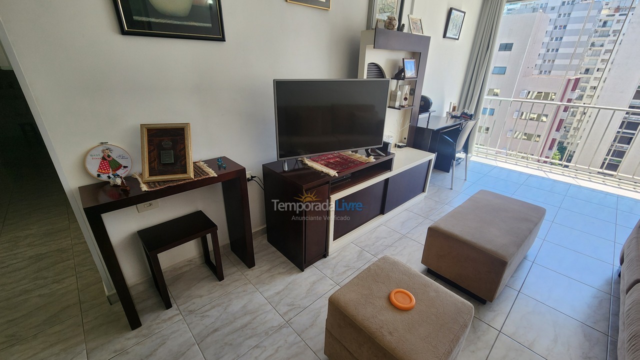 Apartment for vacation rental in Guarujá (Pitangueiras)