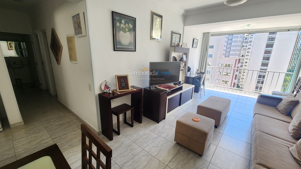 Apartment for vacation rental in Guarujá (Pitangueiras)