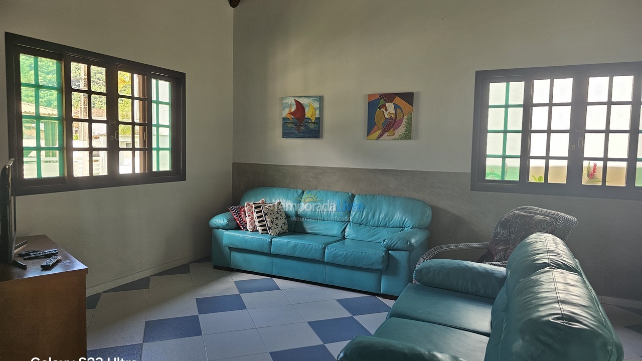 Casa para aluguel de temporada em Ubatuba (Lagoinha)
