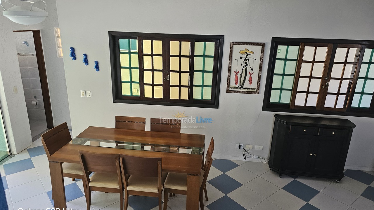 Casa para aluguel de temporada em Ubatuba (Lagoinha)