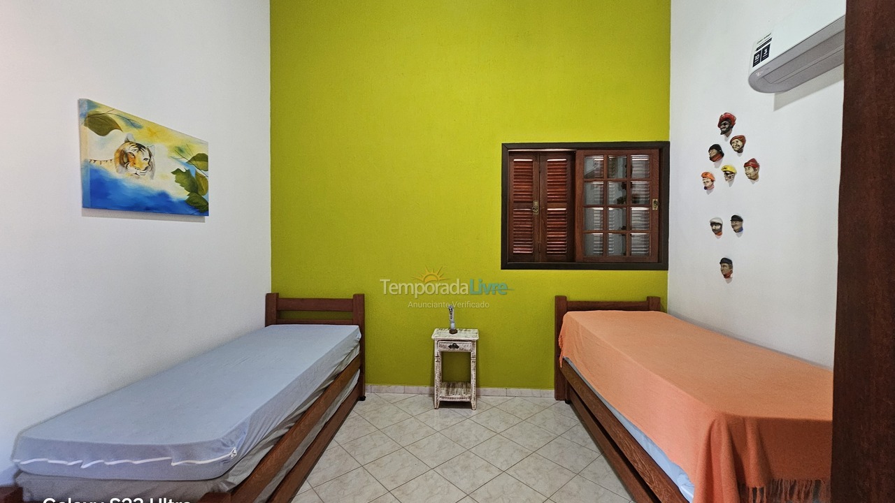 Casa para aluguel de temporada em Ubatuba (Lagoinha)